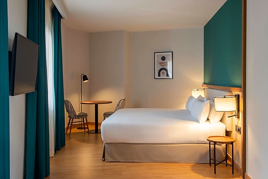 Hotel Elche Centro Affiliated by Meliá