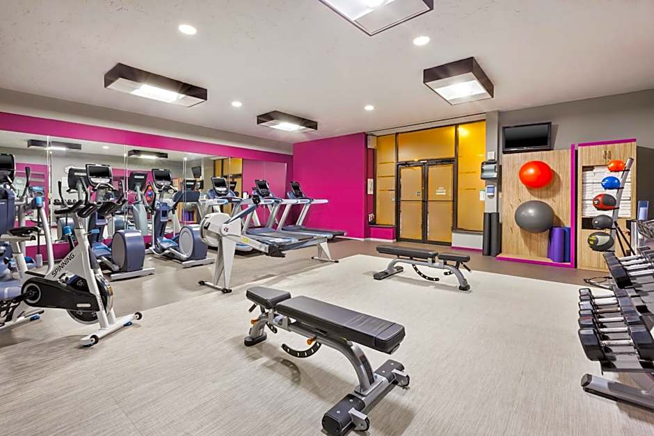 Crowne Plaza Columbus North - Worthington By IHG