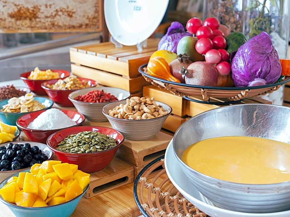 The BREAKFAST HOTEL MARCHE Ishigaki Island