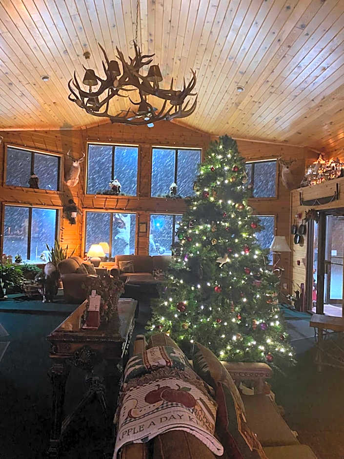 Boulder Bear Motor Lodge