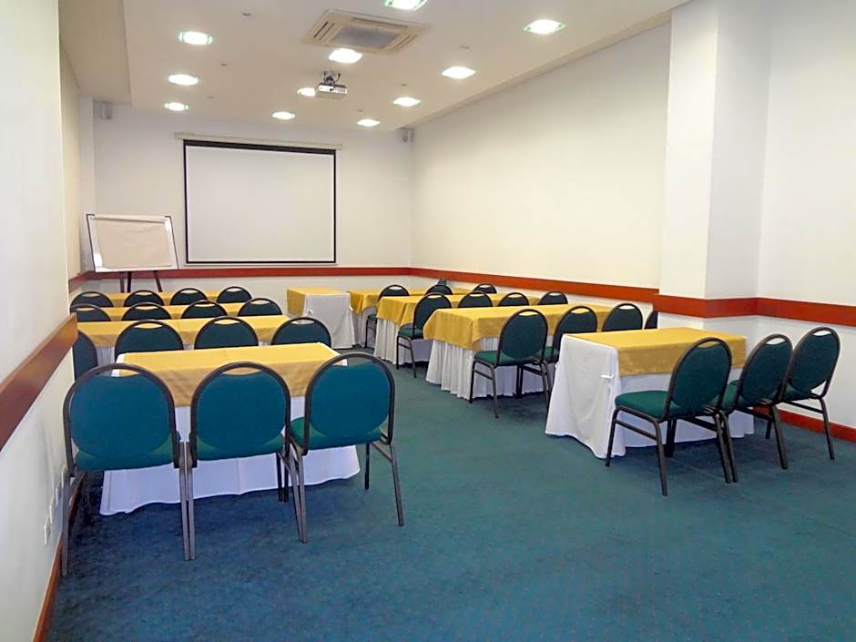 Torre de Cali Plaza Hotel