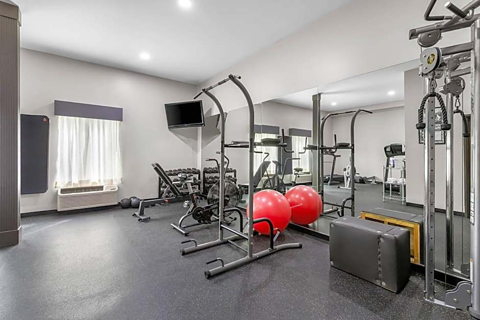 Brentwood Suites Nashville, an Ascend Collection Hotel