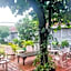 OYO 92454 Griya Raharja Guest House Syariah