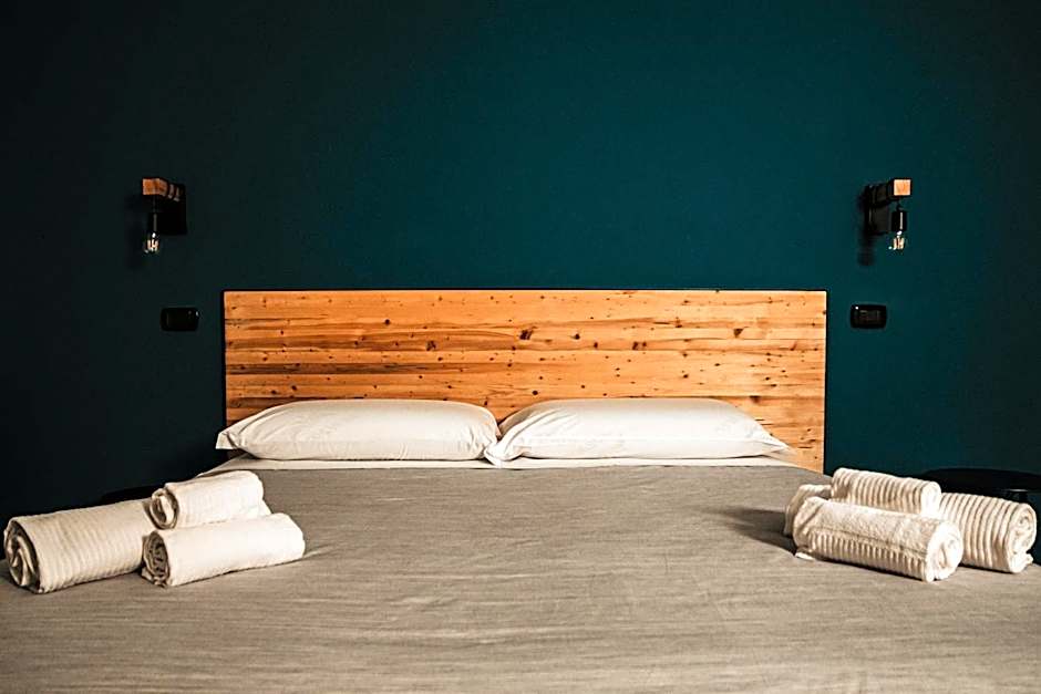 TRAVEL STATION Bedandbreakfast