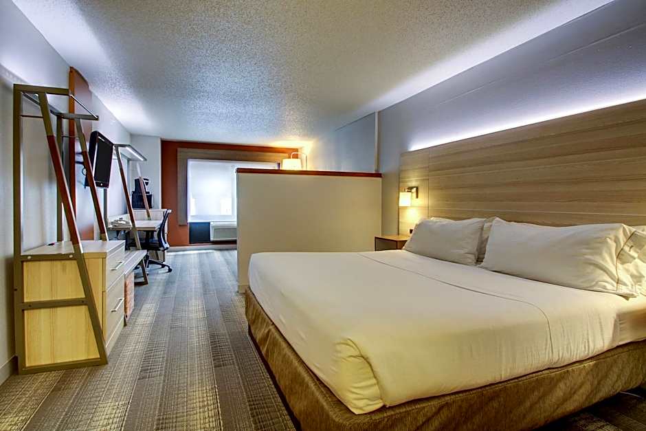 Holiday Inn Express Milwaukee N-Brown Deer/Mequon By IHG