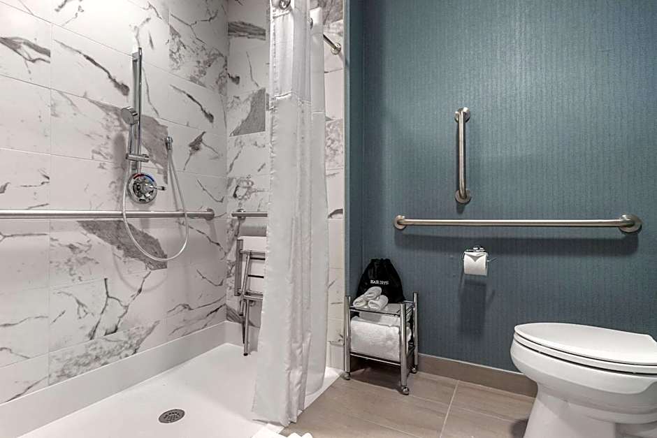 Cambria Hotel West Orange