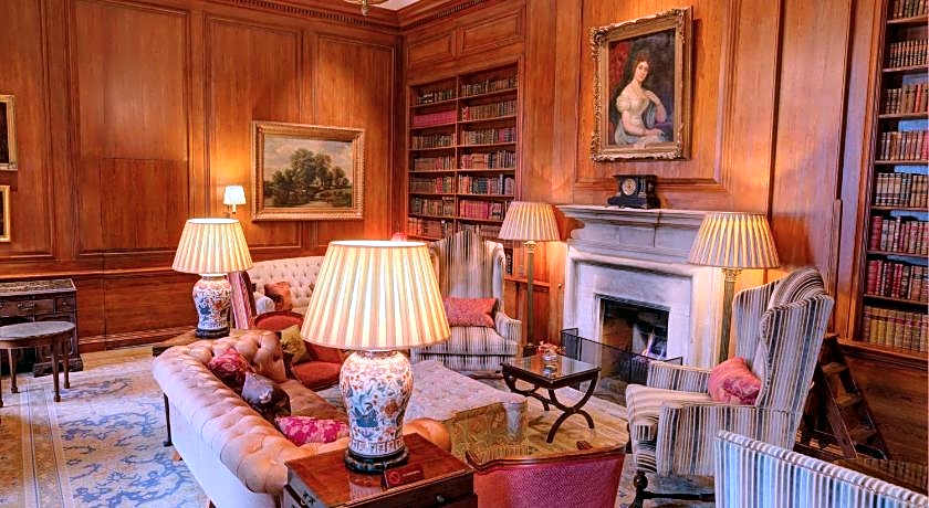 Lucknam Park, Emblems Collection