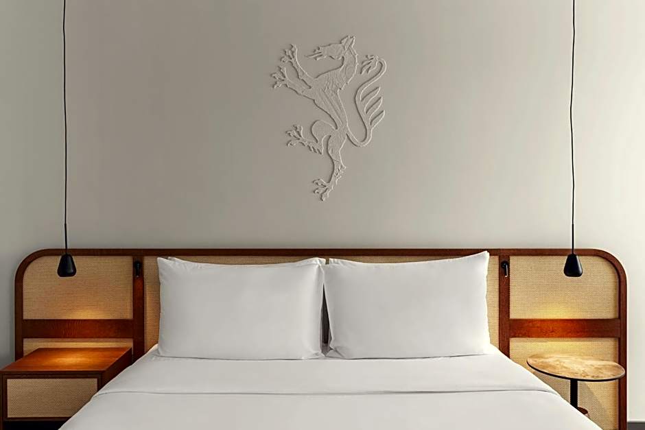 The Isolano, Cres, Autograph Collection