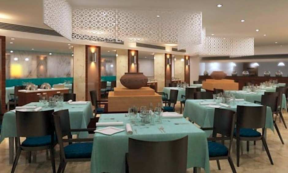 Hotel Ganpat Grand Palani