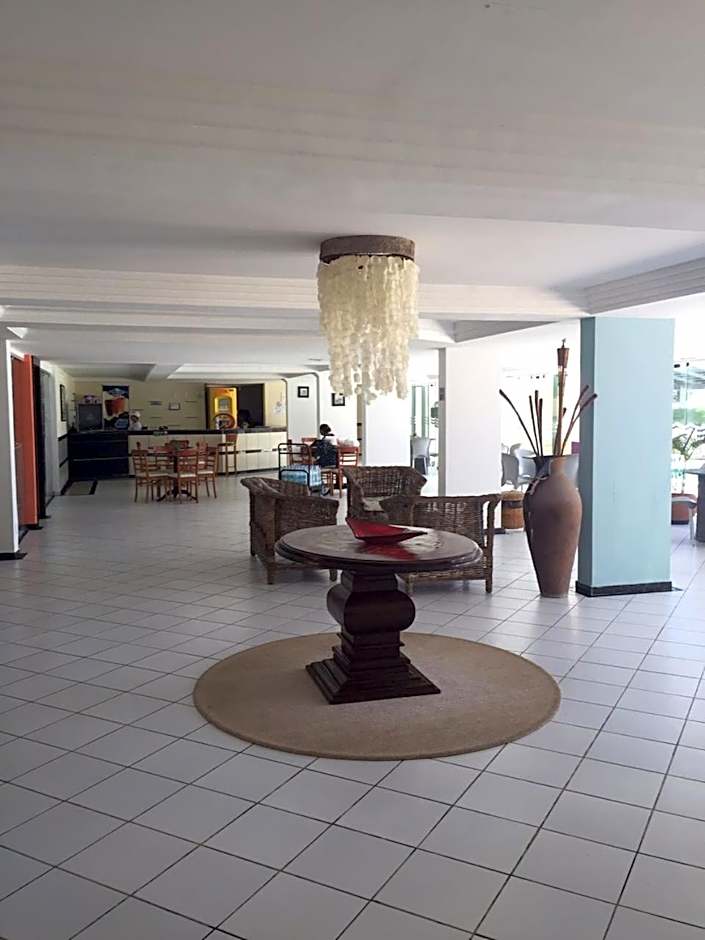 Carneiros Tamandare Apart Hotel Marinas