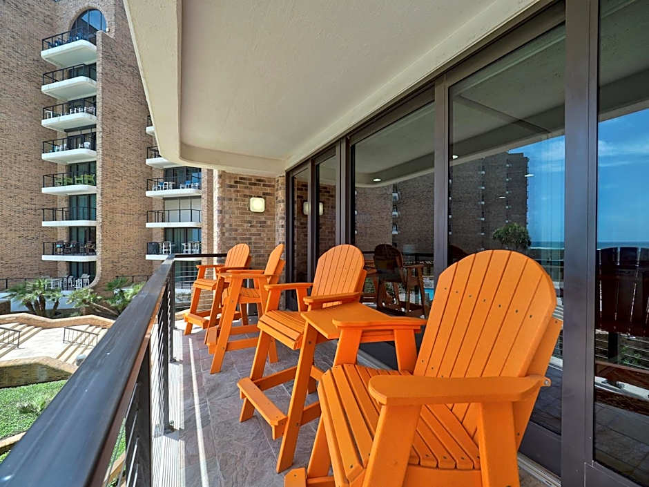 Costa Crinks at Aransas Princess