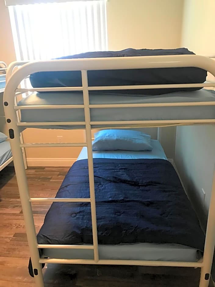 A1 LA City Hostel