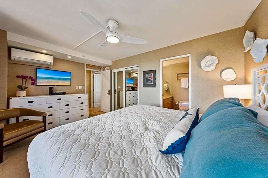 Oceanfront Mana Kai 2 bedroom condo