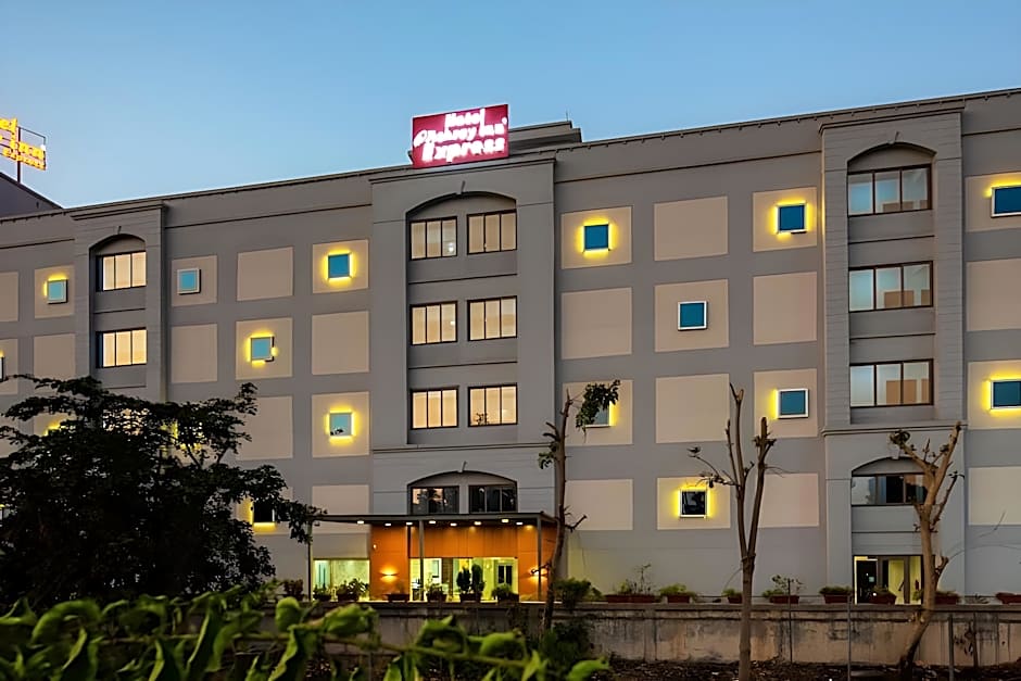 Hotel Ashray Inn Express