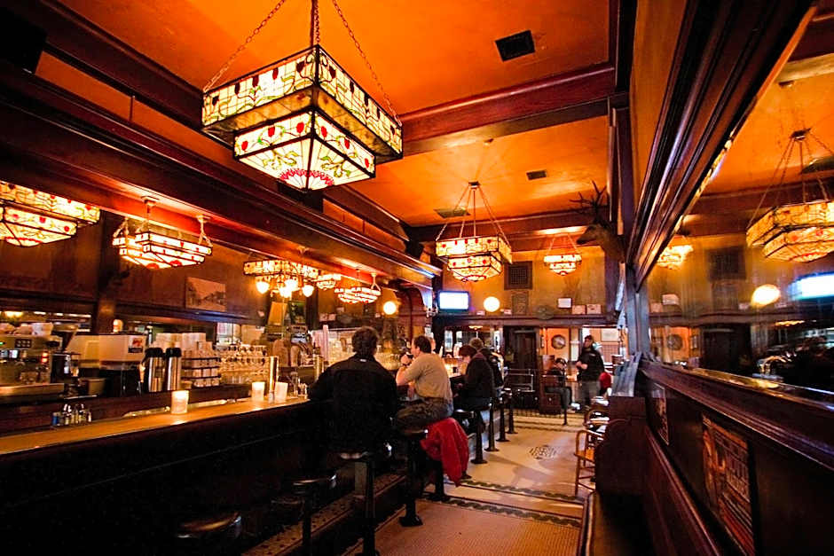 McMenamins Olympic Club