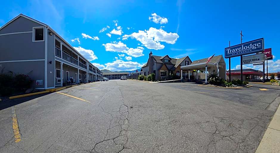 Travelodge by Wyndham Wenatchee