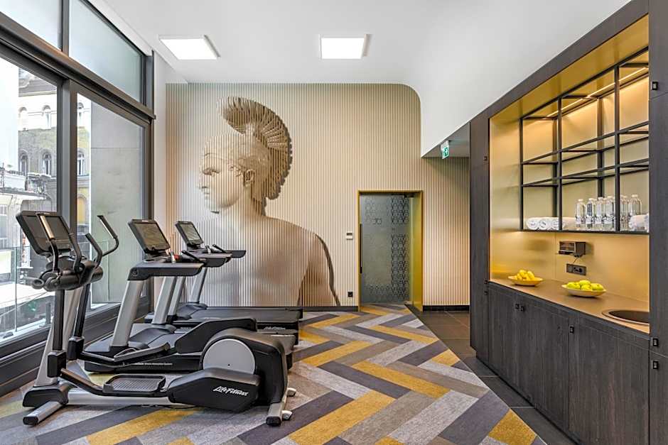 Emerald Hotel by Continental Group