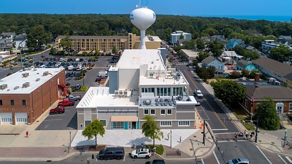 Coast Rehoboth Beach, Tapestry Collection by Hilton