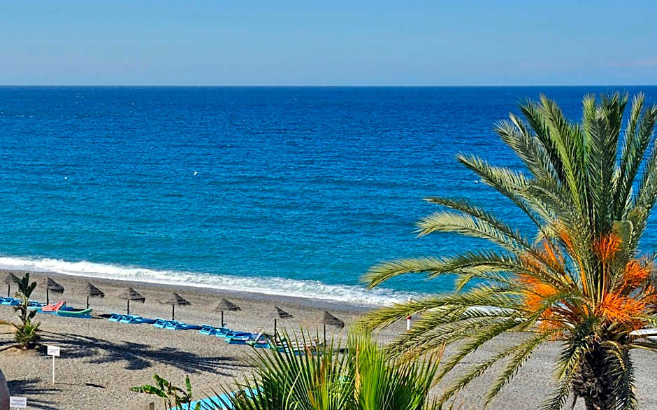 SOL by Meliá Los Fenicios