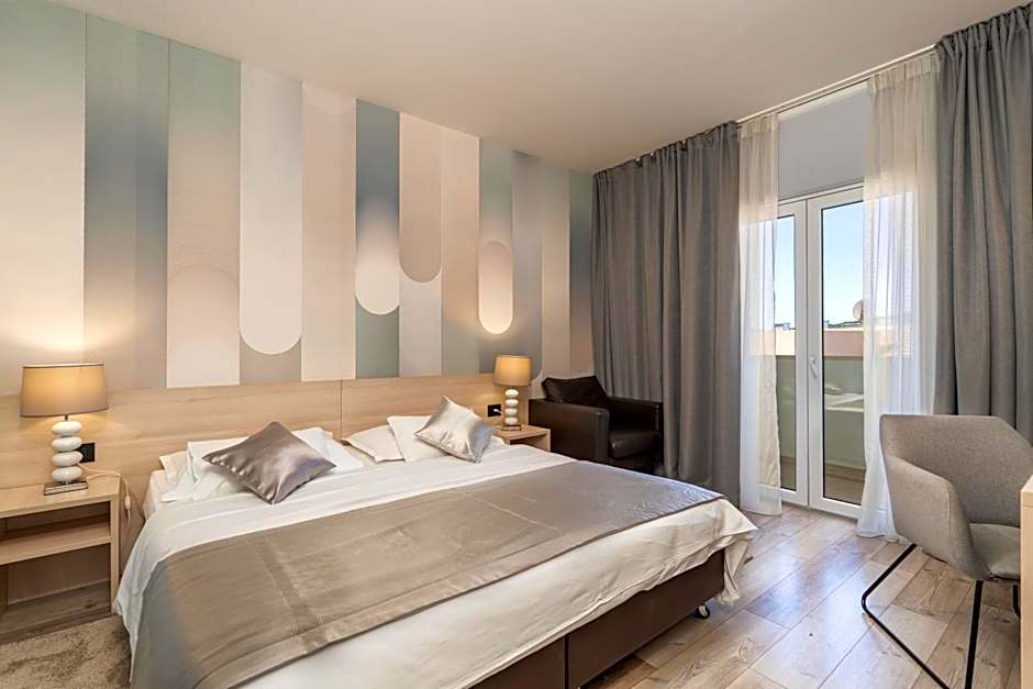 Berkeley Hotel & Day Spa