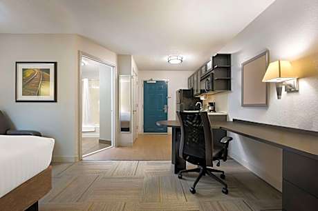 Mobility Accessible Studio Suite Queen Roll-In Shower