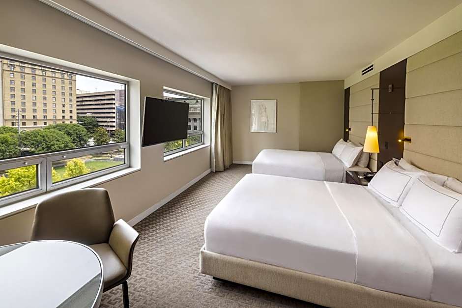 The Statler Dallas, Curio Collection By Hilton
