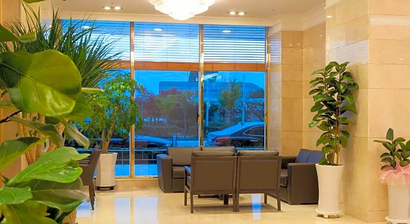 Fontana Beach Hotel