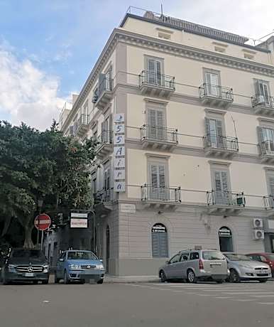 55 Aira Hotel