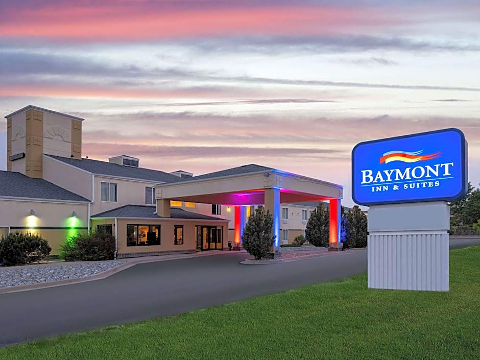 Baymont by Wyndham Limon
