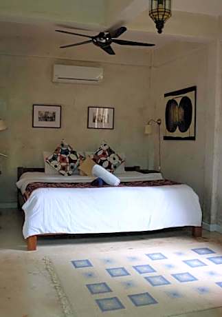 One-Bedroom Villa - Lower Floor