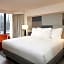 Hilton Grand Vacations Club Chicago Magnificent Mile