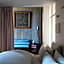 Cour des Vosges - Evok Collection