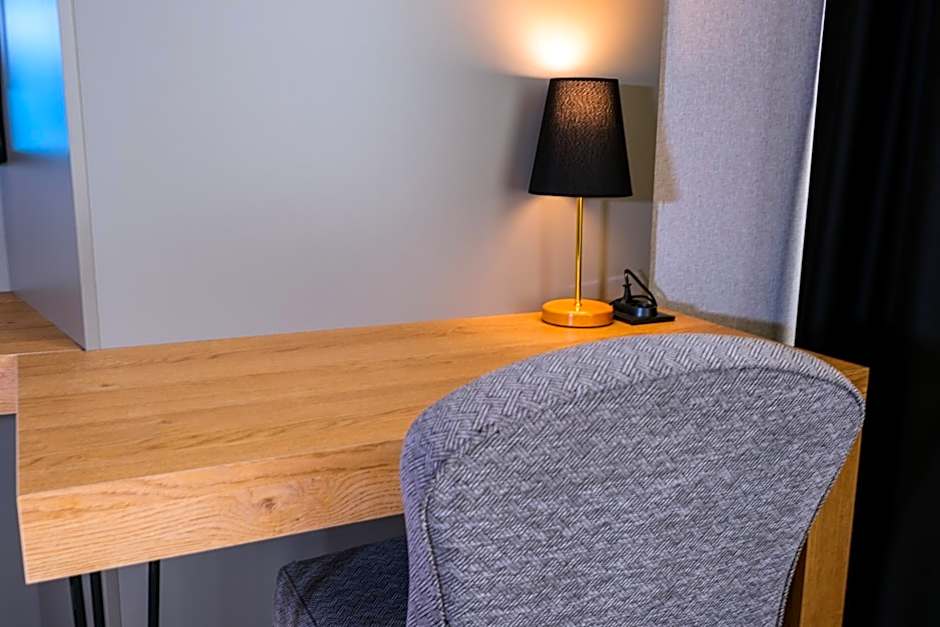 Brand Business Hotel