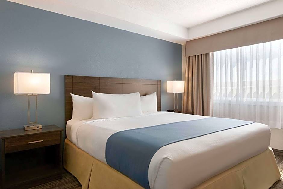 Travelodge Suites by Wyndham New Glasgow