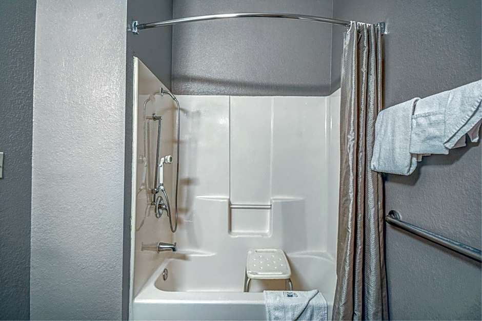 Motel 6 Humble, TX - Houston International Airport