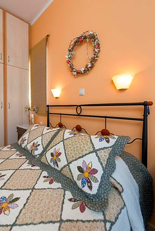 Lorenzo Villas with Private Pool, 200m from the beach, by ZanteWize