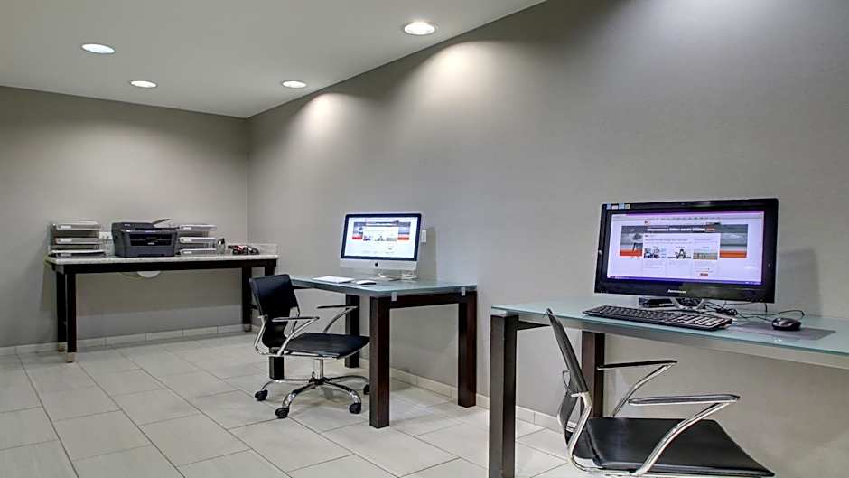 Holiday Inn Express & Suites Jackson Downtown - Coliseum By IHG