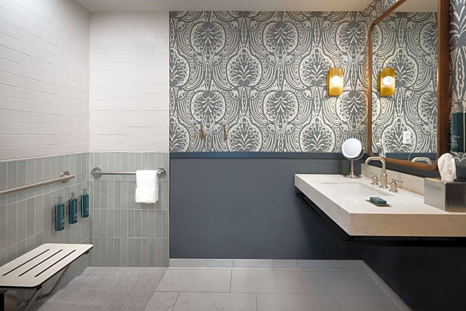 DoubleTree By Hilton Guest Suites Lexington