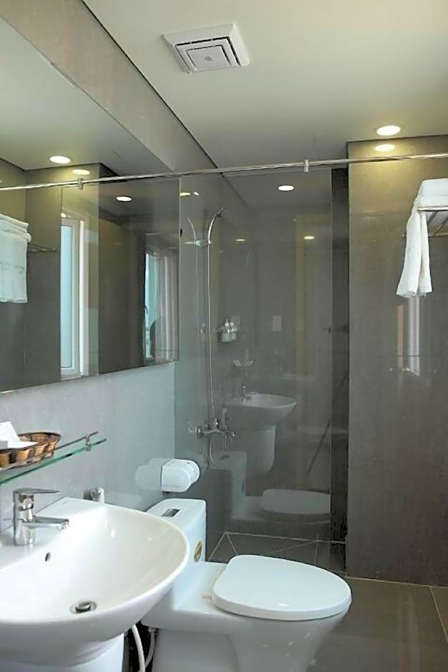 Hung Cuong Hotel