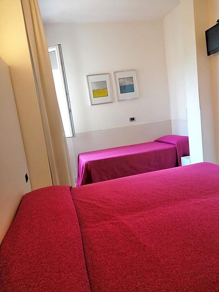 City of Art Venice LLoyd