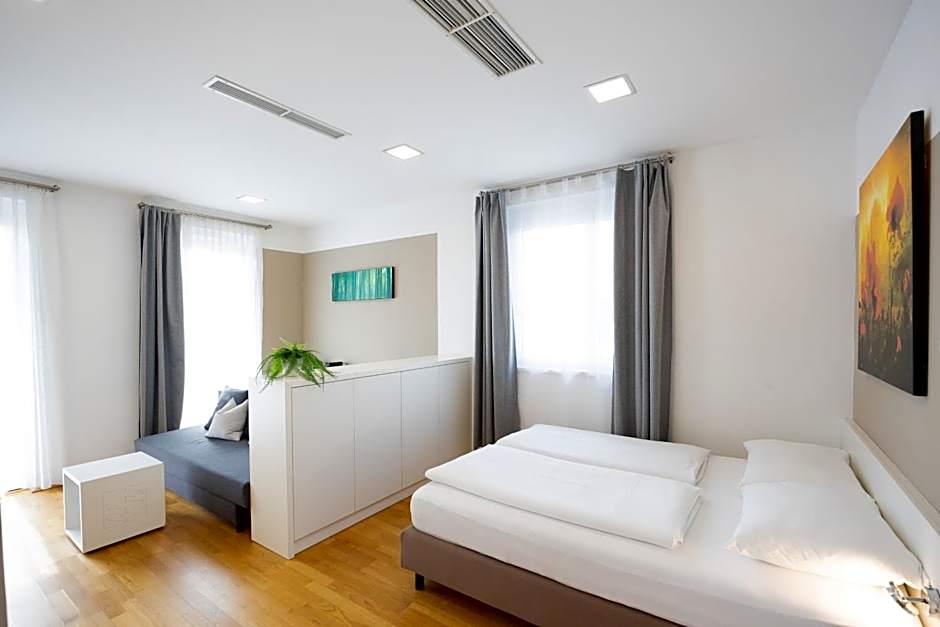 SHOME Hotel Graz I Self-Check-In I Free Parking