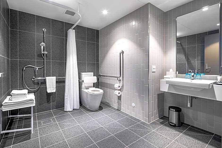 Holiday Inn Express Melbourne Little Collins By IHG