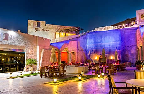 Petra Guest House Hotel