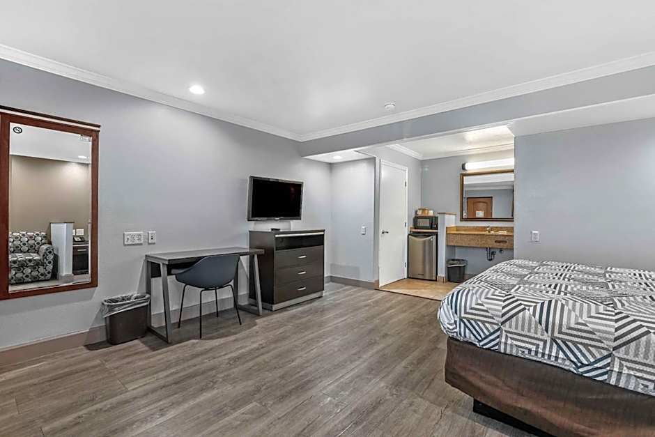 Motel 6 Carlsbad, Ca- North