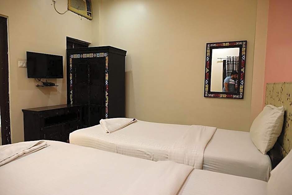 Hotel Ganga Monastery