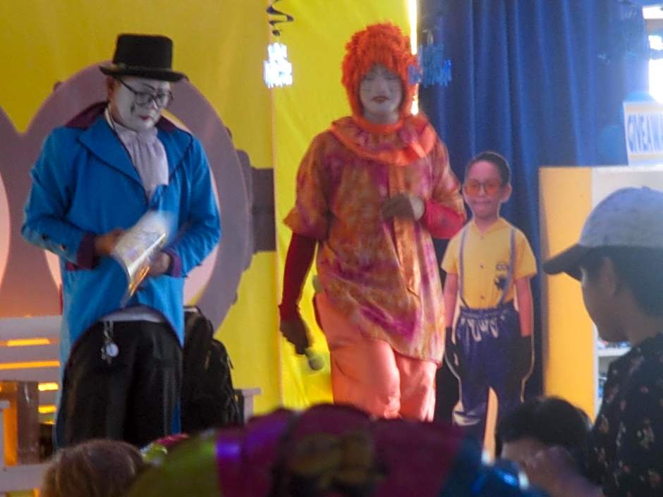 WMV Hotel & Restaurant