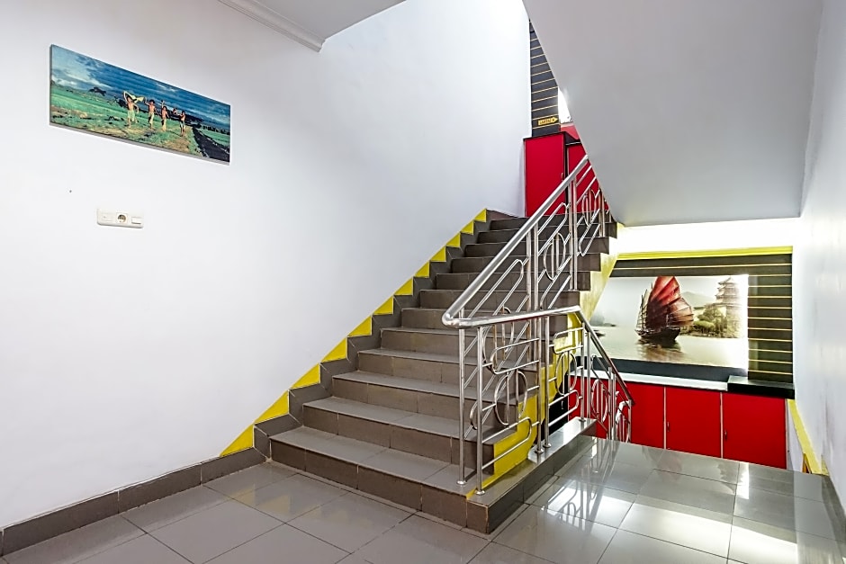 Hotel Mustika Sari by ZUZU