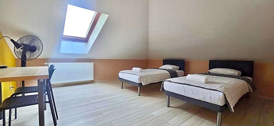 Redwood Hostel by EASY RENT Apartments