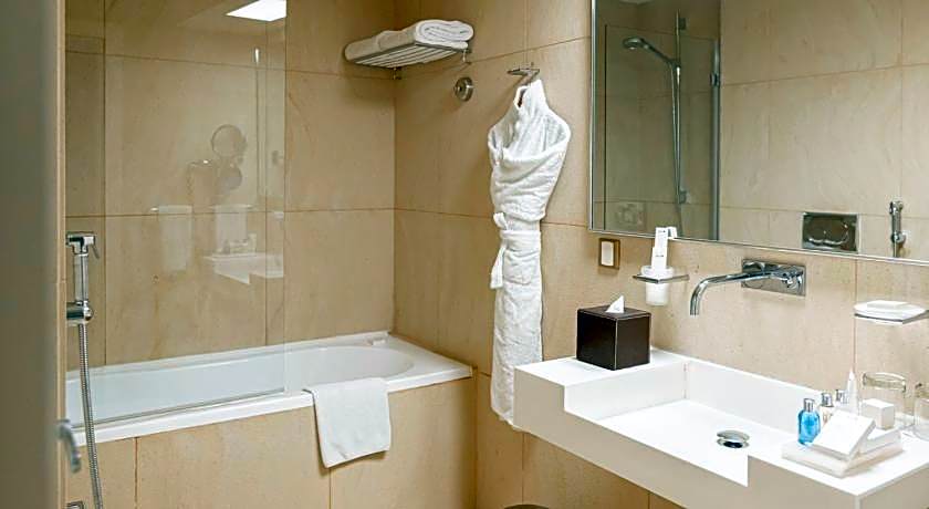 The Radisson Blu Residence, Dubai Marina