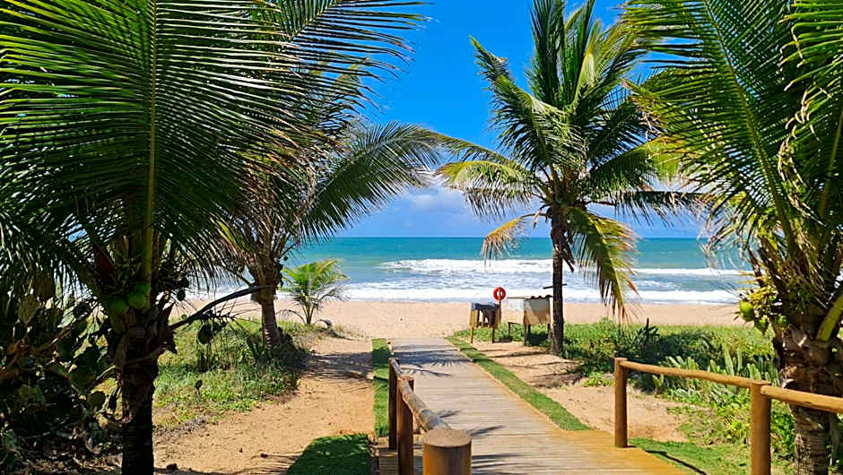 Apartamento espetacular na MELHOR praia da Bahia, GUARAJUBA é uma das únicas praias com selo azul do Brasil -Luxo, lazer, diversão e tranquilidade! Projetado para que você tenha a melhor experiência em hospedagem - Condominio tipo resort, o mais procurado